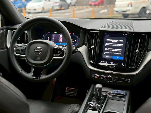 VOLVO富豪 XC60  第11張相片