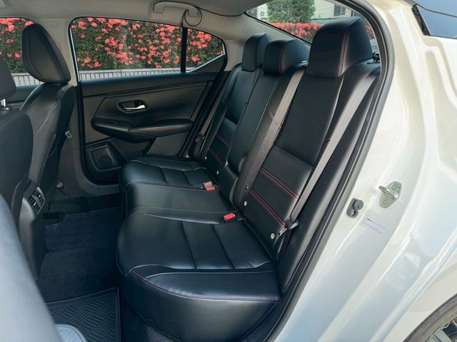 NISSAN日產 SENTRA  第9張相片
