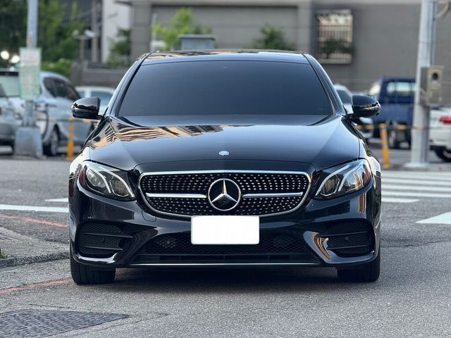 M-BENZ賓士 E300  第3張相片