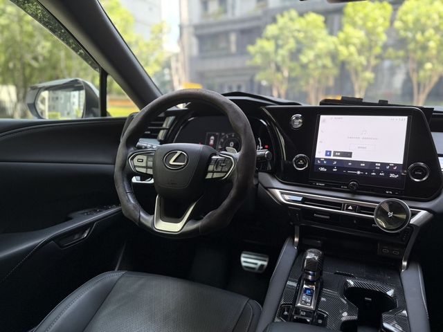 LEXUS凌志 RX350  第8張相片