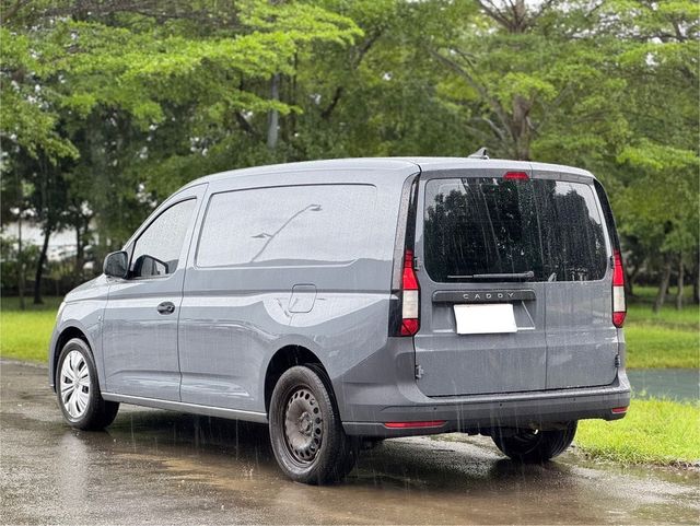 VOLKSWAGEN福斯 CADDY  第2張相片