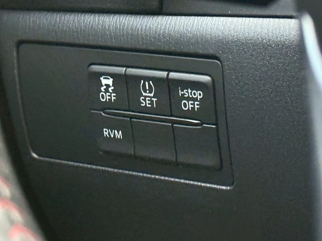 MAZDA馬自達 MAZDA 3  第9張相片