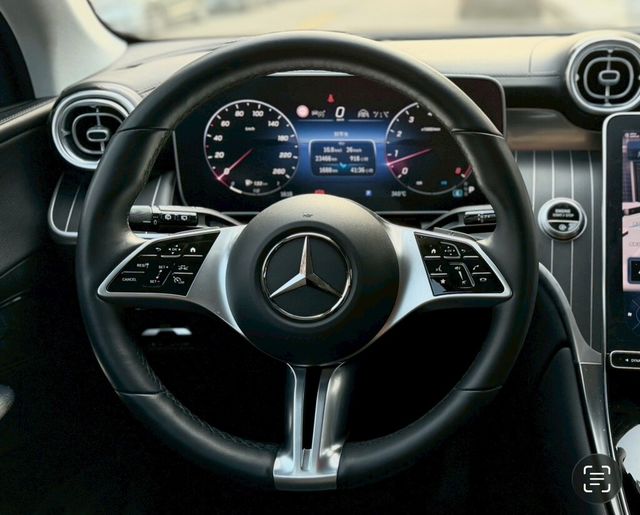 M-BENZ賓士 GLC200  第10張相片