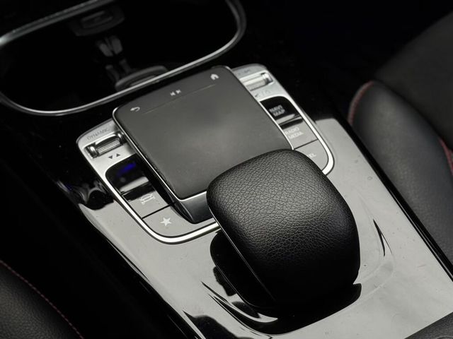 M-BENZ賓士 CLA250  第15張相片