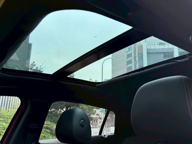 INFINITI無限 Q30  第7張相片