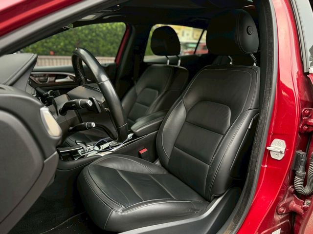 INFINITI無限 Q30  第19張相片