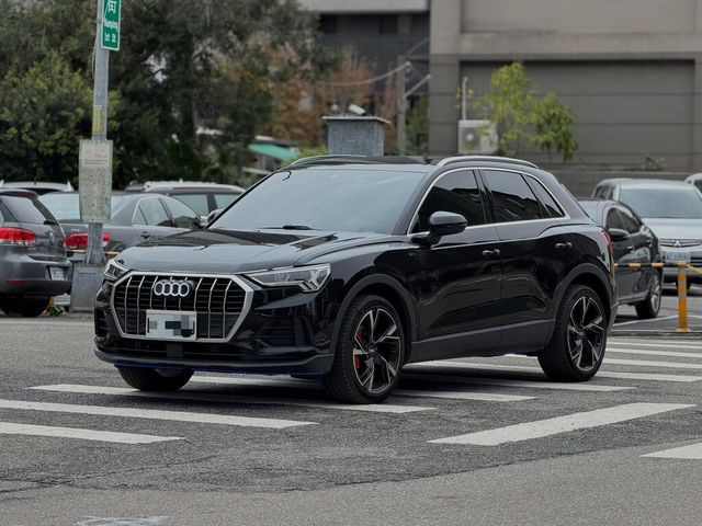 AUDI奧迪 Q3  第1張相片