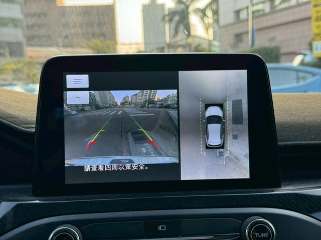 FORD福特 KUGA  第13張相片