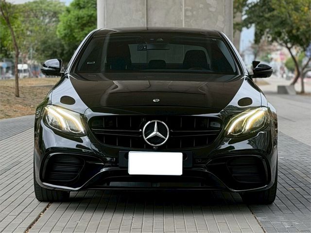 M-BENZ賓士 E250  第3張相片