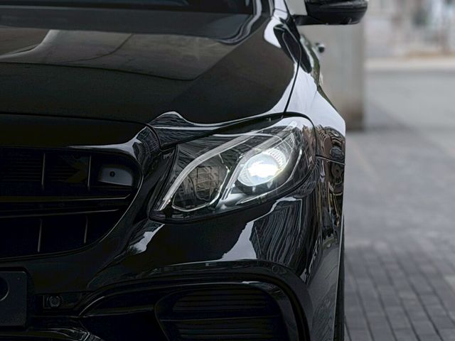 M-BENZ賓士 E250  第6張相片