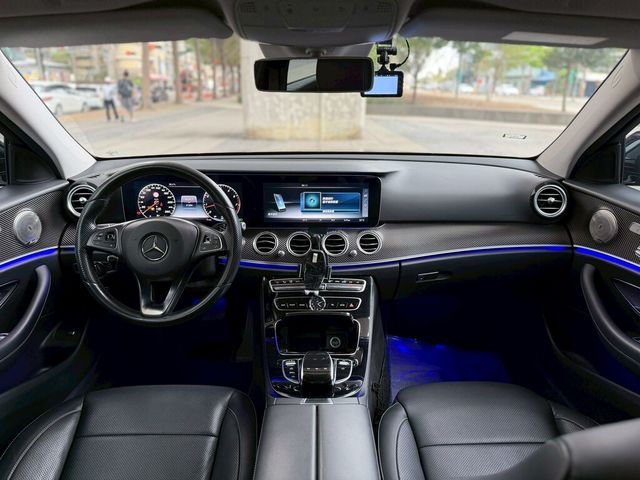 M-BENZ賓士 E250  第15張相片