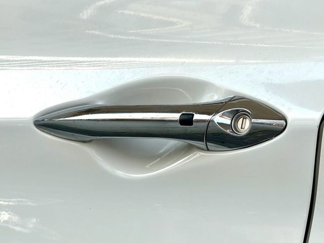 HYUNDAI現代 ELANTRA  第14張相片