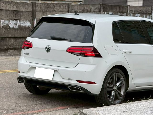 VOLKSWAGEN福斯 GOLF  第6張相片