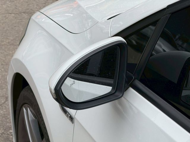 VOLKSWAGEN福斯 GOLF  第8張相片