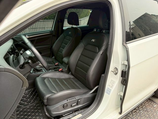 VOLKSWAGEN福斯 GOLF  第9張相片