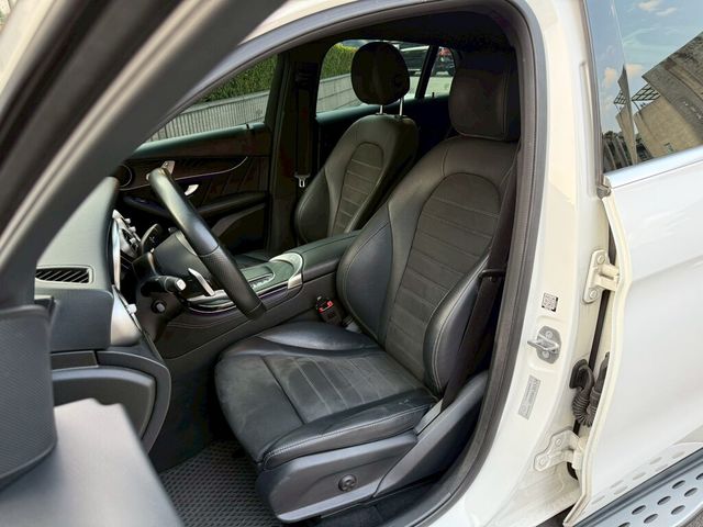 M-BENZ賓士 GLC300  第7張相片