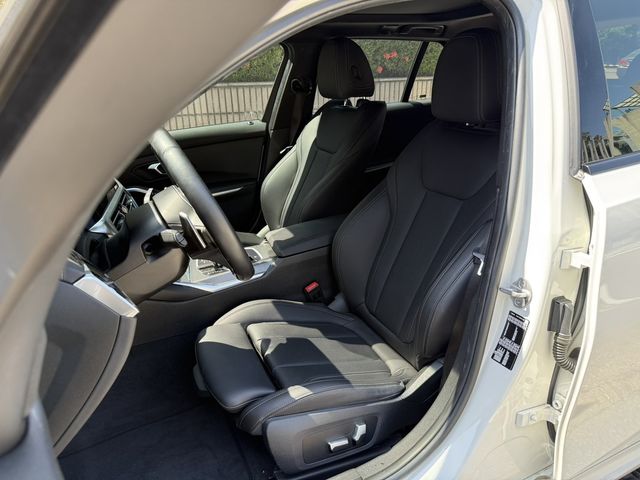 BMW寶馬 320I TOURING  第5張相片