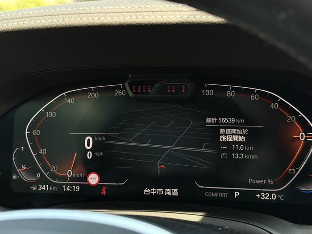 BMW寶馬 320I TOURING  第7張相片