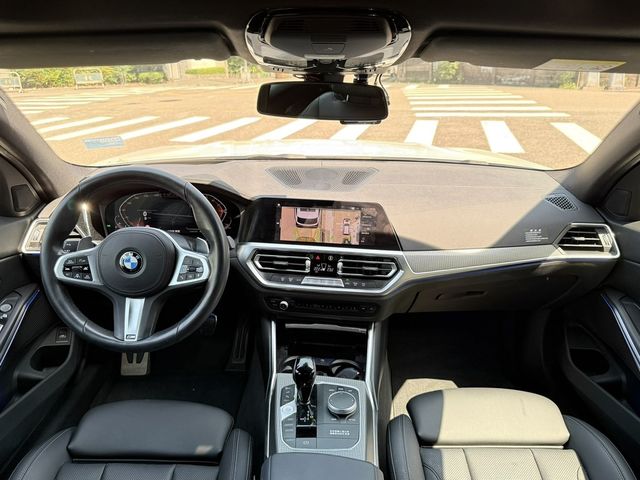 BMW寶馬 320I TOURING  第9張相片