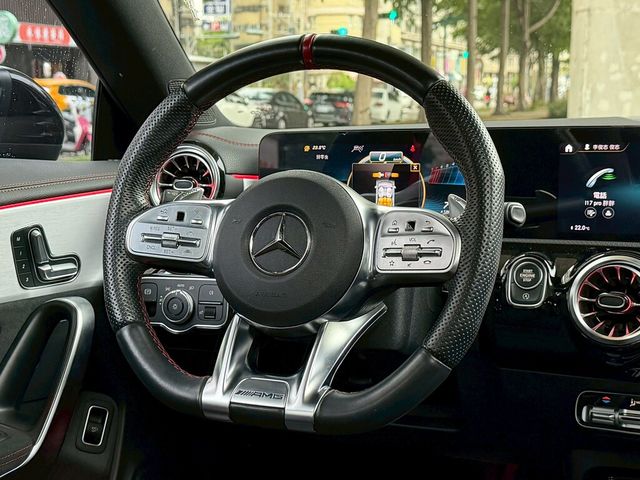 M-BENZ賓士 CLA35 AMG  第10張相片
