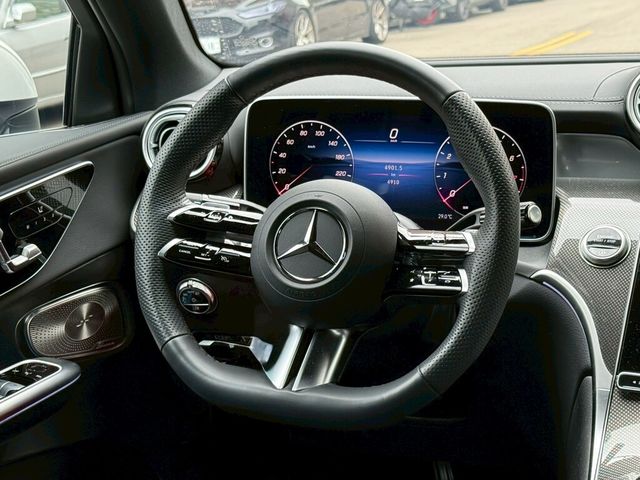 M-BENZ賓士 GLC300 AMG COUPE  第9張相片