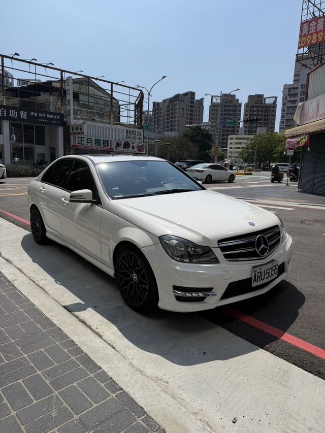 M-BENZ賓士 C250  第3張相片