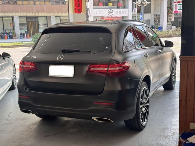 M-BENZ賓士 GLC300  第2張相片
