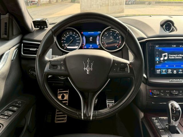 MASERATI瑪莎拉蒂 GHIBLI SQ4  第8張相片