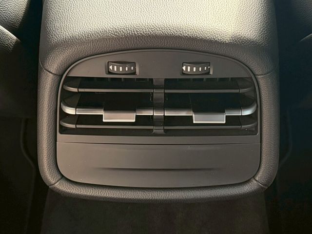 MASERATI瑪莎拉蒂 GHIBLI SQ4  第11張相片