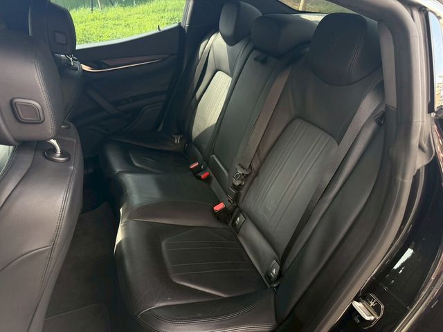 MASERATI瑪莎拉蒂 GHIBLI SQ4  第12張相片