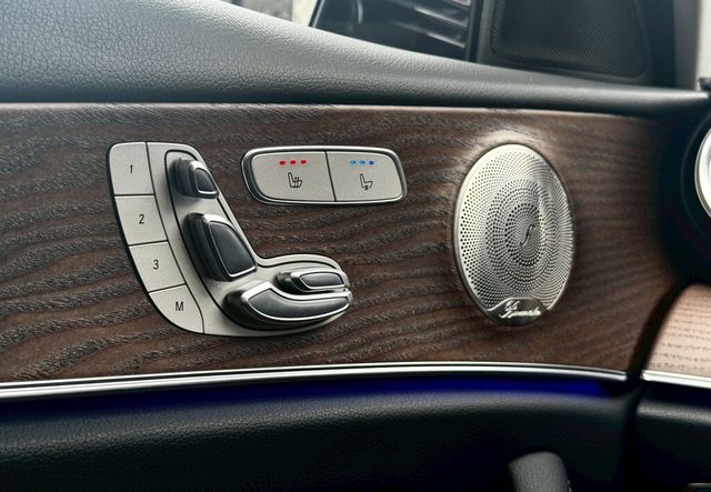 M-BENZ賓士 E300  第11張相片