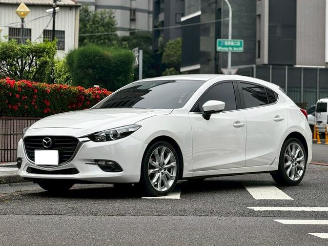 MAZDA馬自達 MAZDA 3  第1張相片