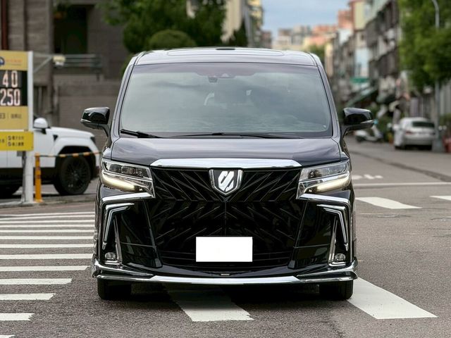 TOYOTA豐田 ALPHARD  第3張相片