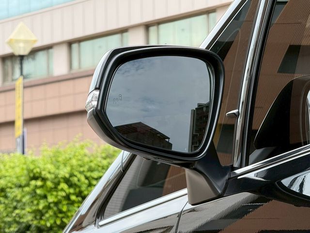 TOYOTA豐田 ALPHARD  第6張相片