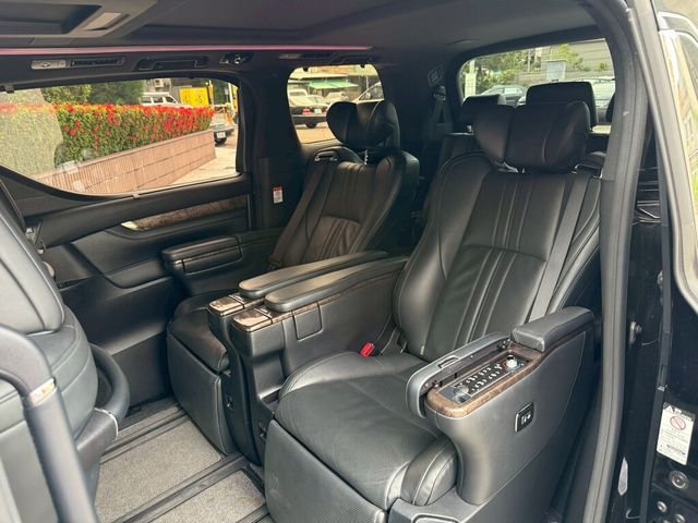 TOYOTA豐田 ALPHARD  第16張相片