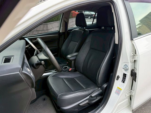 TOYOTA豐田 ALTIS  第6張相片