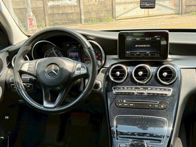 M-BENZ賓士 C180  第13張相片