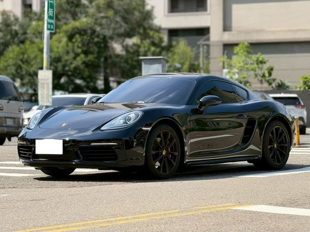 PORSCHE保時捷 CAYMAN  第1張相片