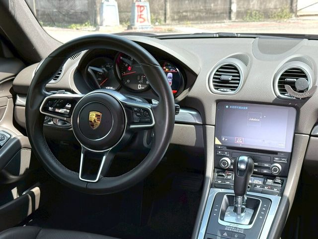 PORSCHE保時捷 CAYMAN  第10張相片