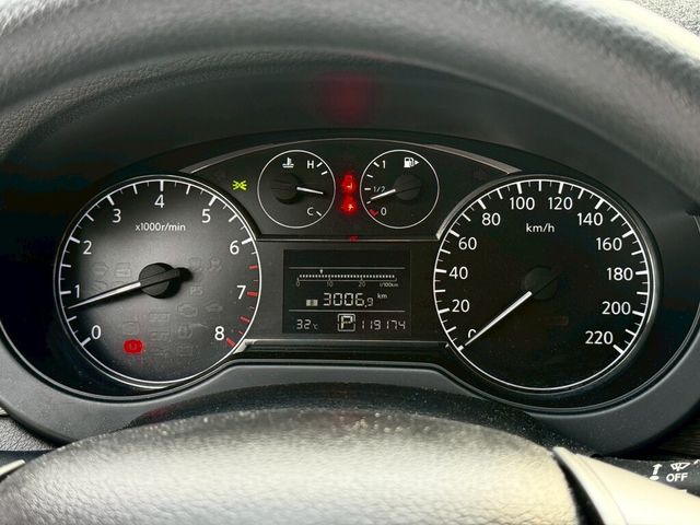 NISSAN日產 TIIDA  第9張相片