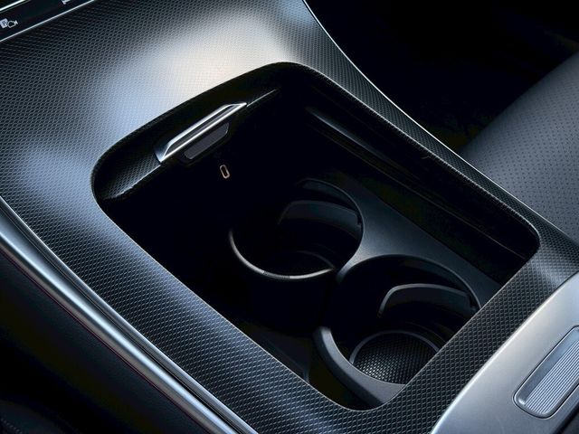 M-BENZ賓士 GLC300 AMG COUPE  第14張相片