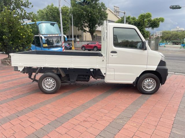 一手車/原鈑件/原廠保養/實跑7萬公里/認證/里程保證  第4張相片