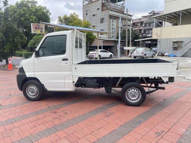 一手車/原鈑件/原廠保養/實跑7萬公里/認證/里程保證  第8張相片