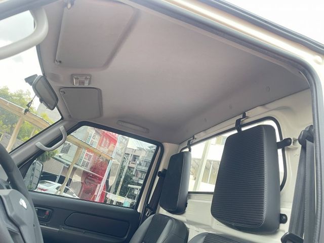 一手車/原鈑件/原廠保養/實跑7萬公里/認證/里程保證  第16張相片