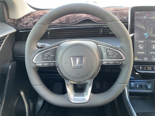 7+1福祉車/一手車/原鈑件/原廠保養/ACC跟車/環景影像/電動尾門/自動停車/全新四條輪胎  第17張相片