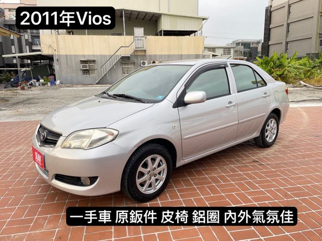 一手車/原鈑件/皮椅/鋁圈/實跑16萬公里/內外漂亮  第1張相片