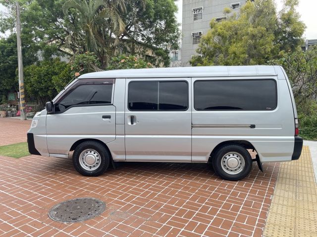 一手車/原鈑件/只跑6萬公里  第8張相片