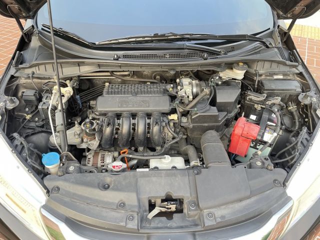 一手車/原鈑件/原廠保養/導航/鋁圈/皮椅/定速/換檔撥片/VTIS  第15張相片