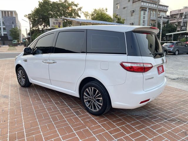 一手車/原鈑件/原廠保養/電動滑門/天窗/車側影像系統  第6張相片