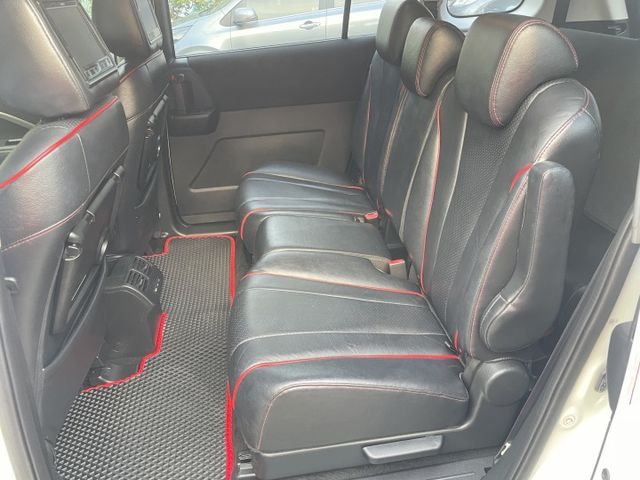 原鈑件/天窗/恆溫/電動椅/安卓機/導航/倒車顯影  第9張相片